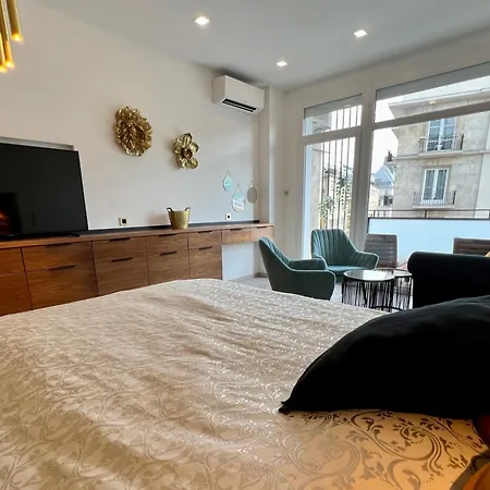 Appartement Golden At Erzsebet Bridge Budapest