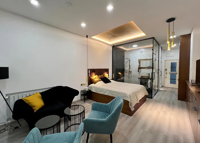 Golden At Erzsebet Bridge Appartement