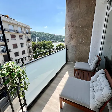 Golden At Erzsebet Bridge *